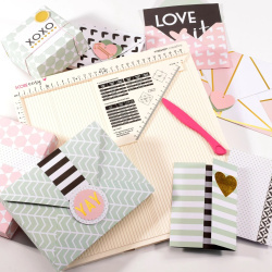 Plaque de Rainurage en CM avec Plieuse Os et Guide pour Fabriquer des Cartes et des Loisirs Créatifs